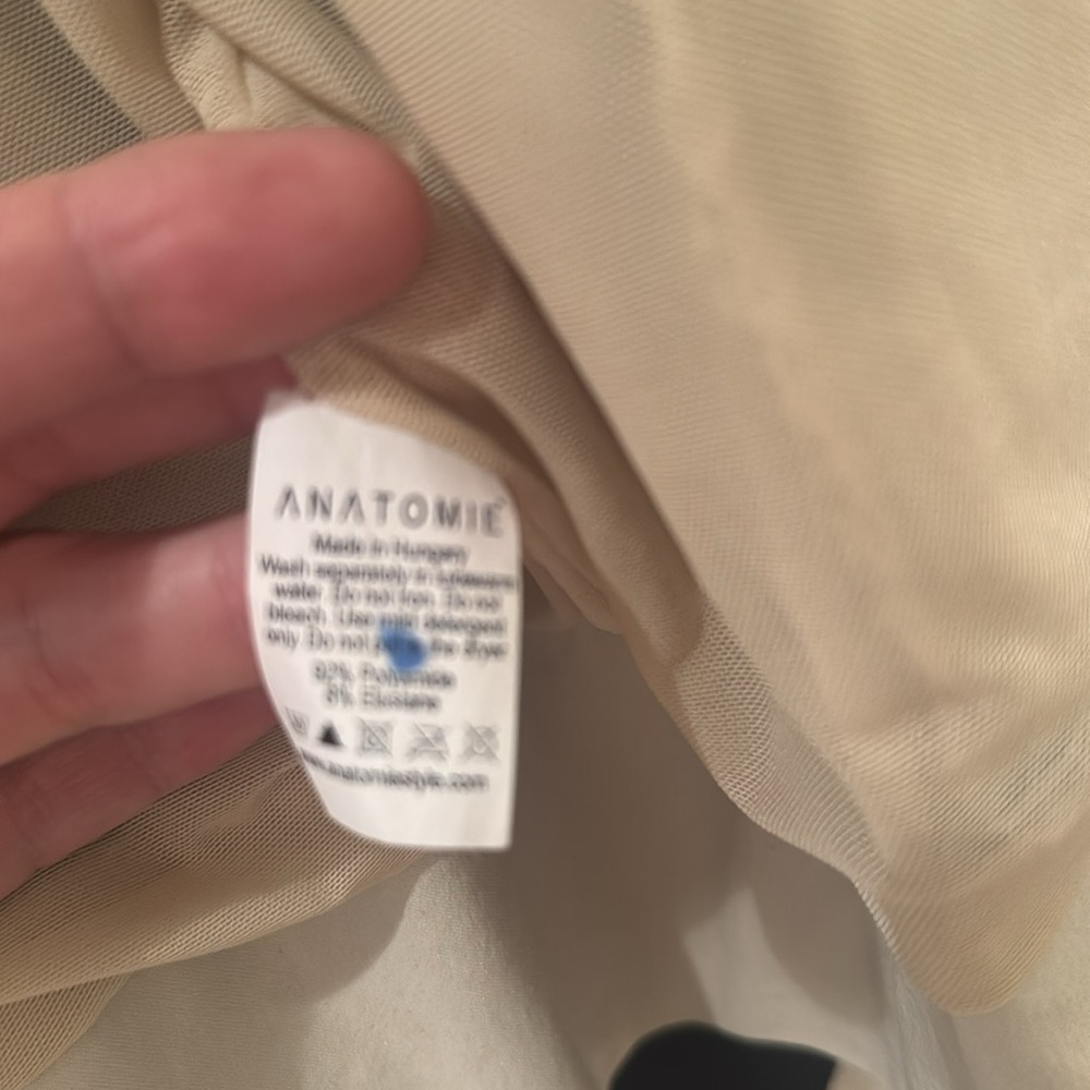 Anatomie Cream Bomber Lightweight Zip-Up & matching pants. (Listed separately) - Picture 7 of 9